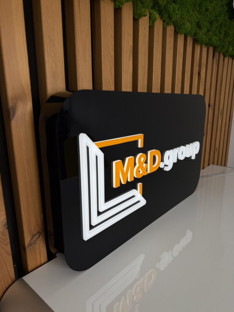 Kaseton reklamowy PREMIUM LED – realizacja DECOPARK