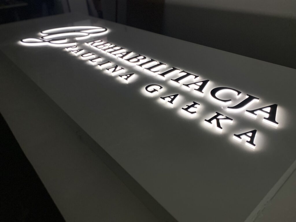 Kaseton reklamowy PREMIUM LED – realizacja DECOPARK