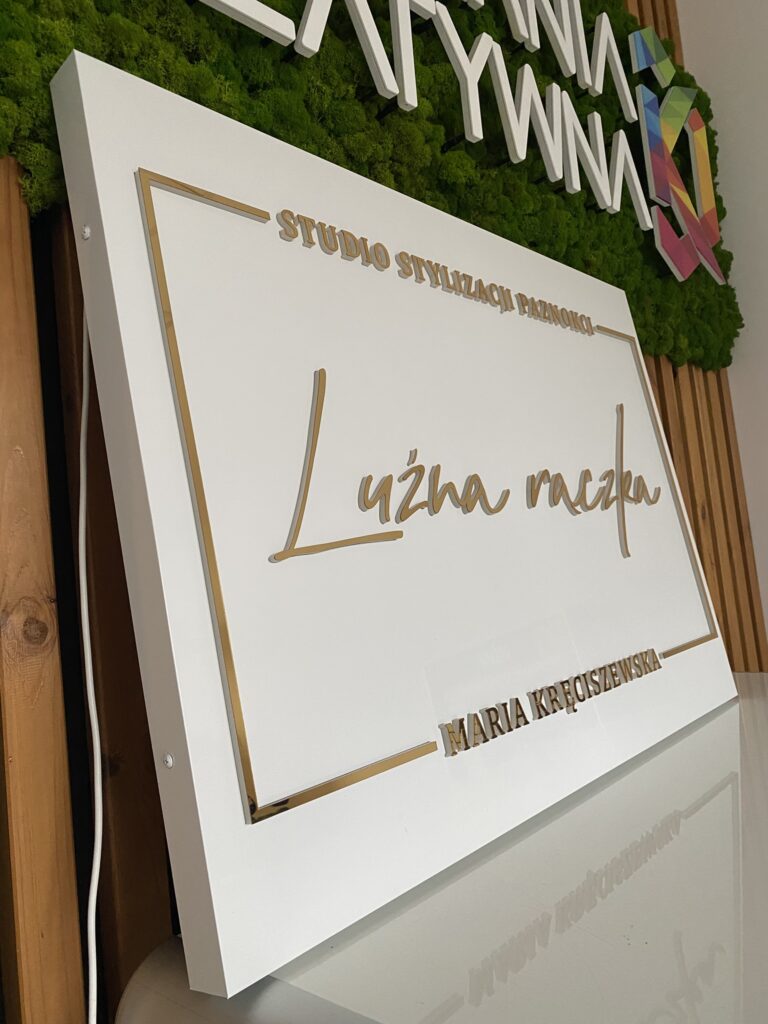 Kaseton reklamowy PREMIUM LED – realizacja DECOPARK