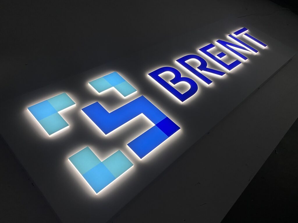 Kaseton reklamowy PREMIUM LED – realizacja DECOPARK