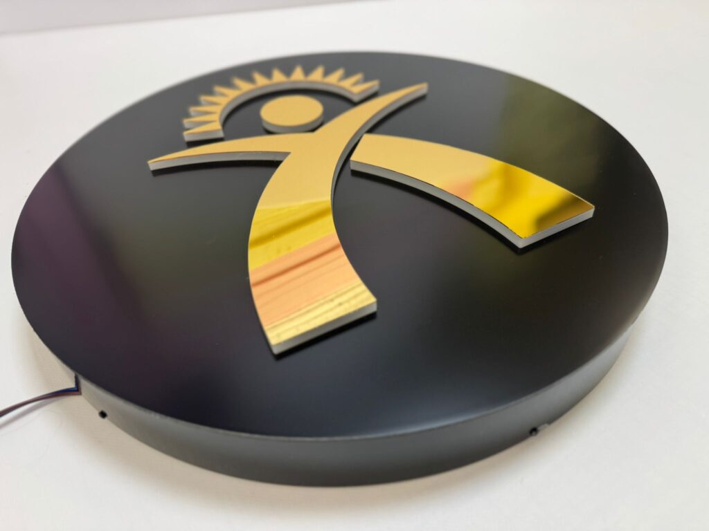 Kaseton reklamowy PREMIUM LED – realizacja DECOPARK