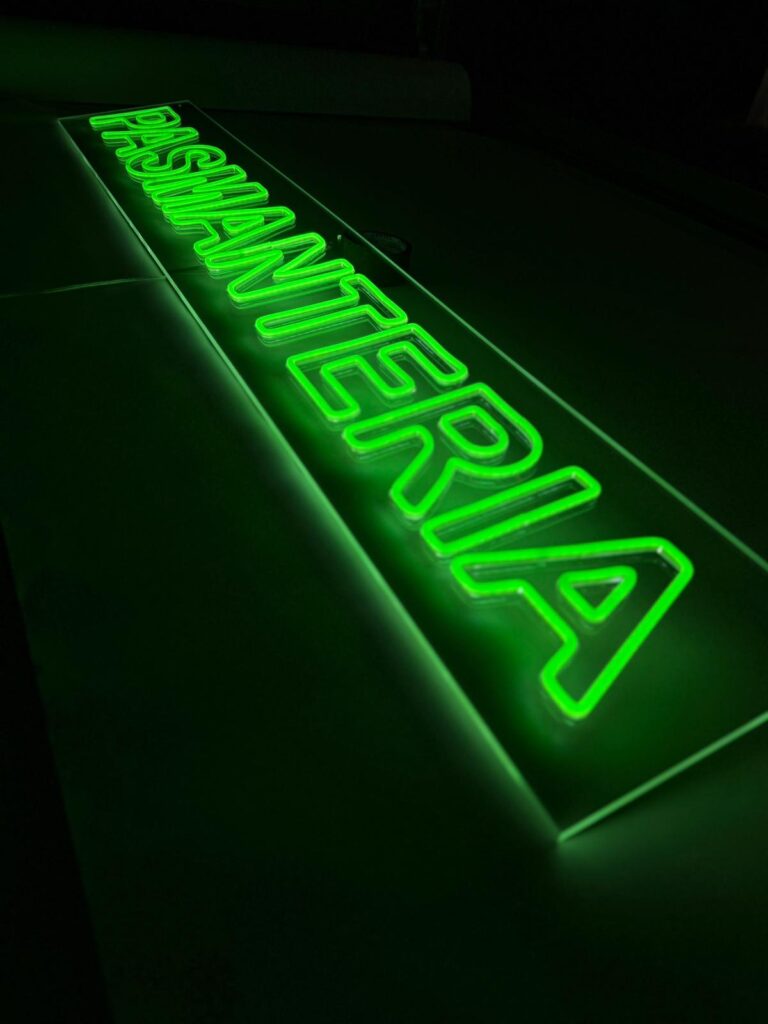 Neon LED na zamówienie – realizacja DECOPARK
